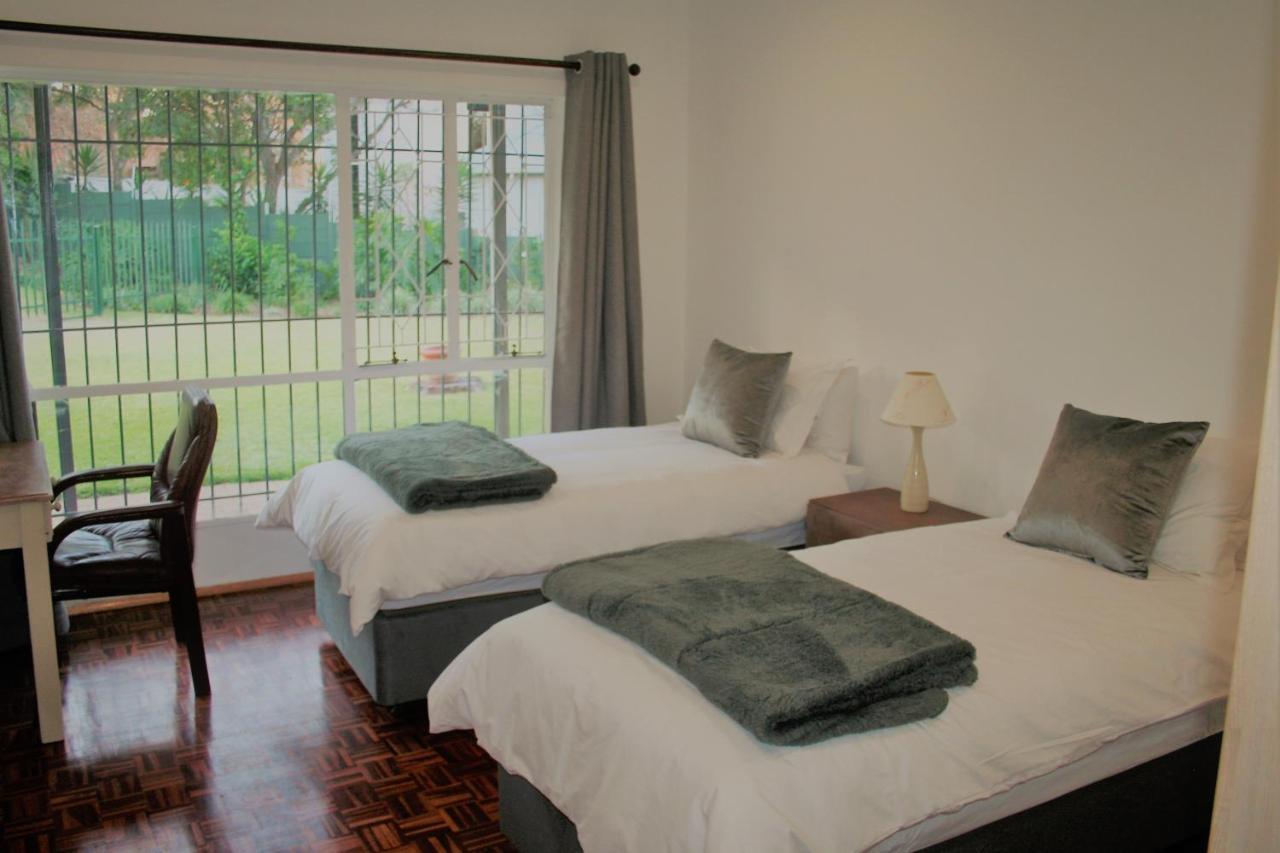 Moonflower Cottages Johannesburg Exterior photo