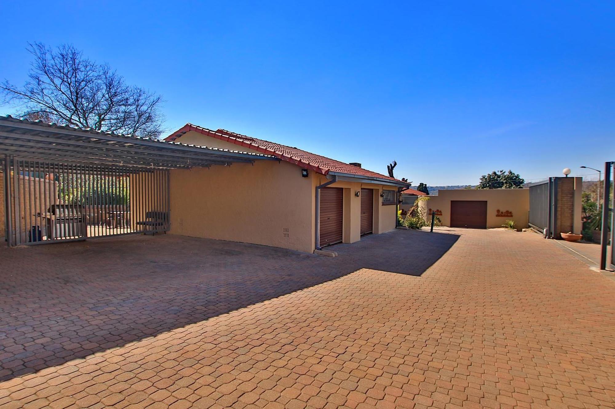 Moonflower Cottages Johannesburg Exterior photo