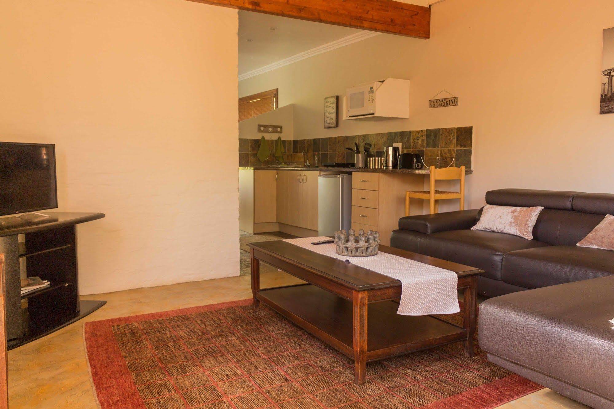 Moonflower Cottages Johannesburg Exterior photo