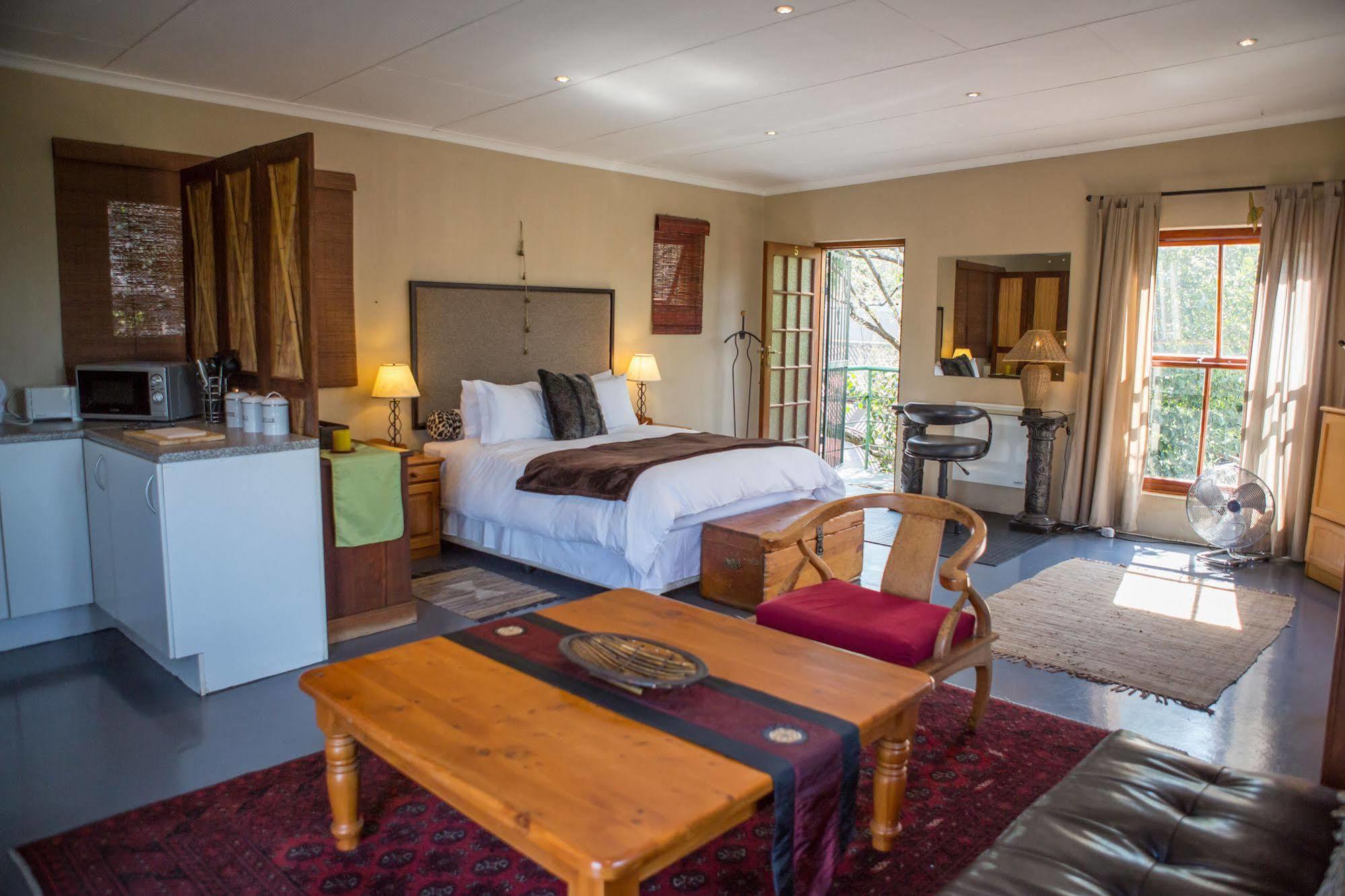Moonflower Cottages Johannesburg Exterior photo
